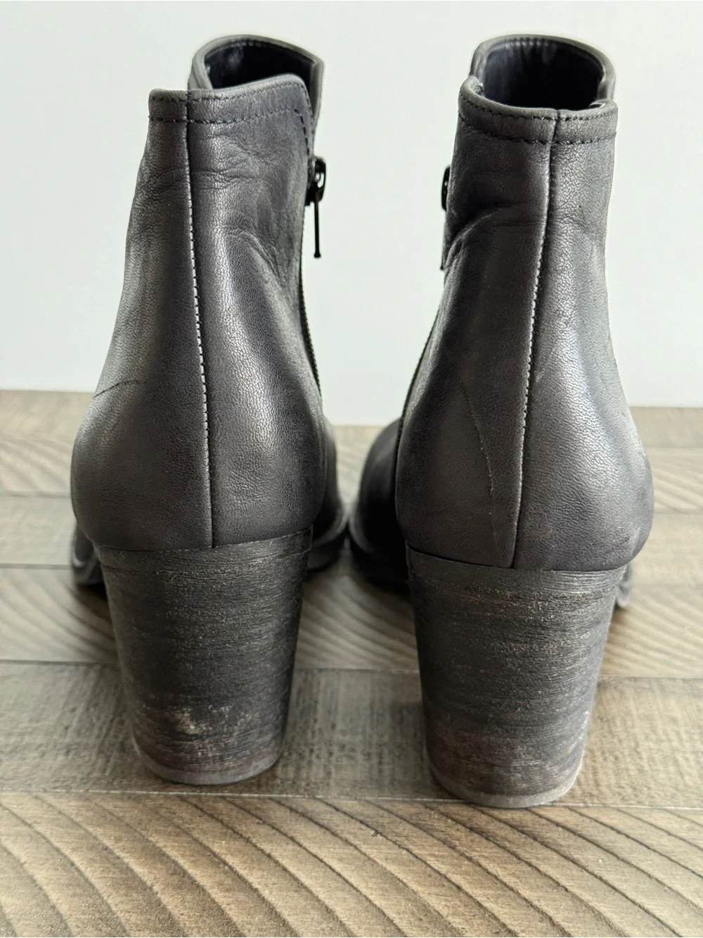Gianni Bini Leather Ankle Boots Womens Black Block Heel Ankle Booties Size 10